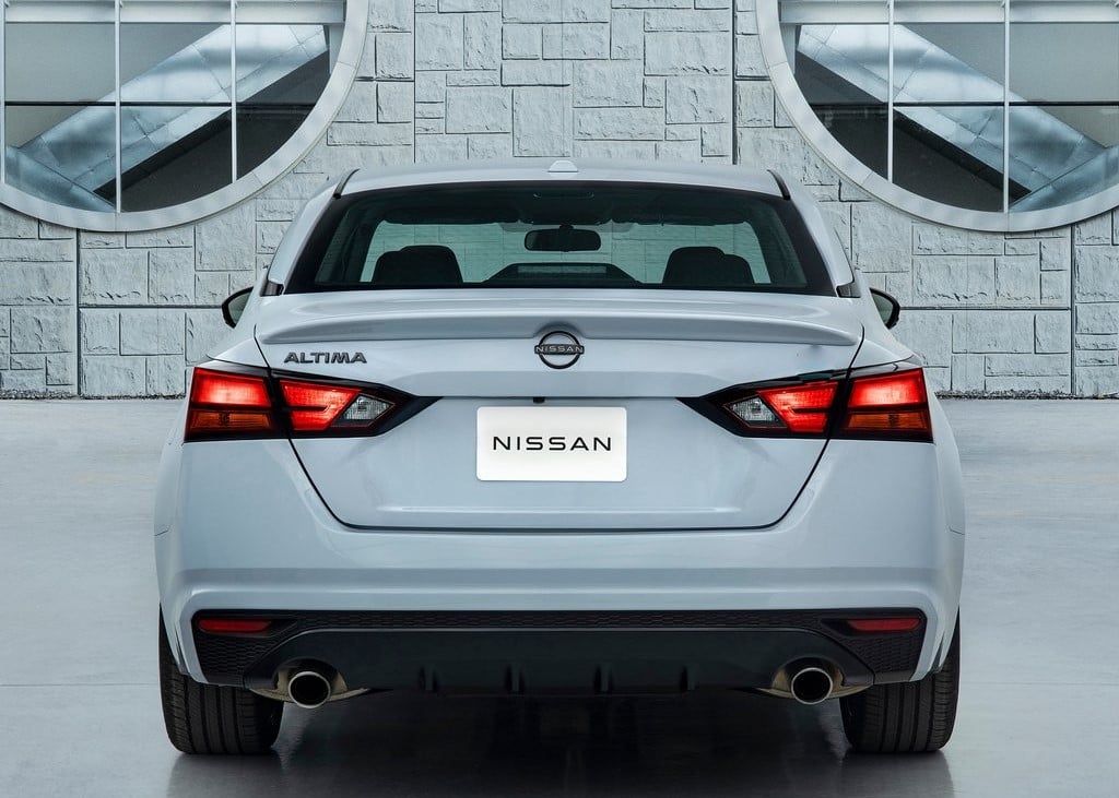 Prices and Specifications for Nissan Altima Sport 2022 in Saudi Arabia
